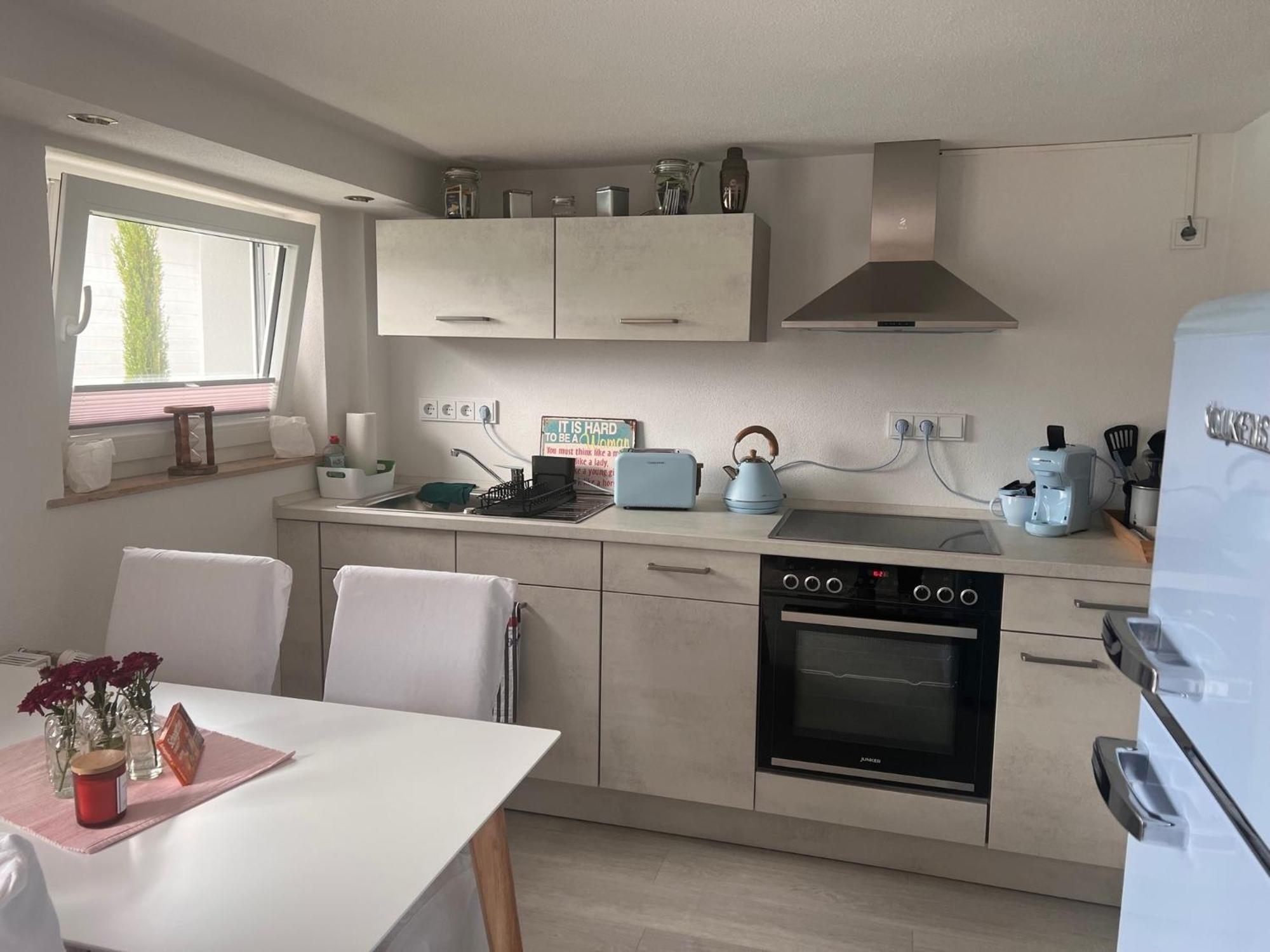 Charmante Einliegerwohnung, 3 Zimmer In Ruhiger Wohnlage, 60Qm, Mit Gemuetlicher Suedterrasse Marburg Exterior foto